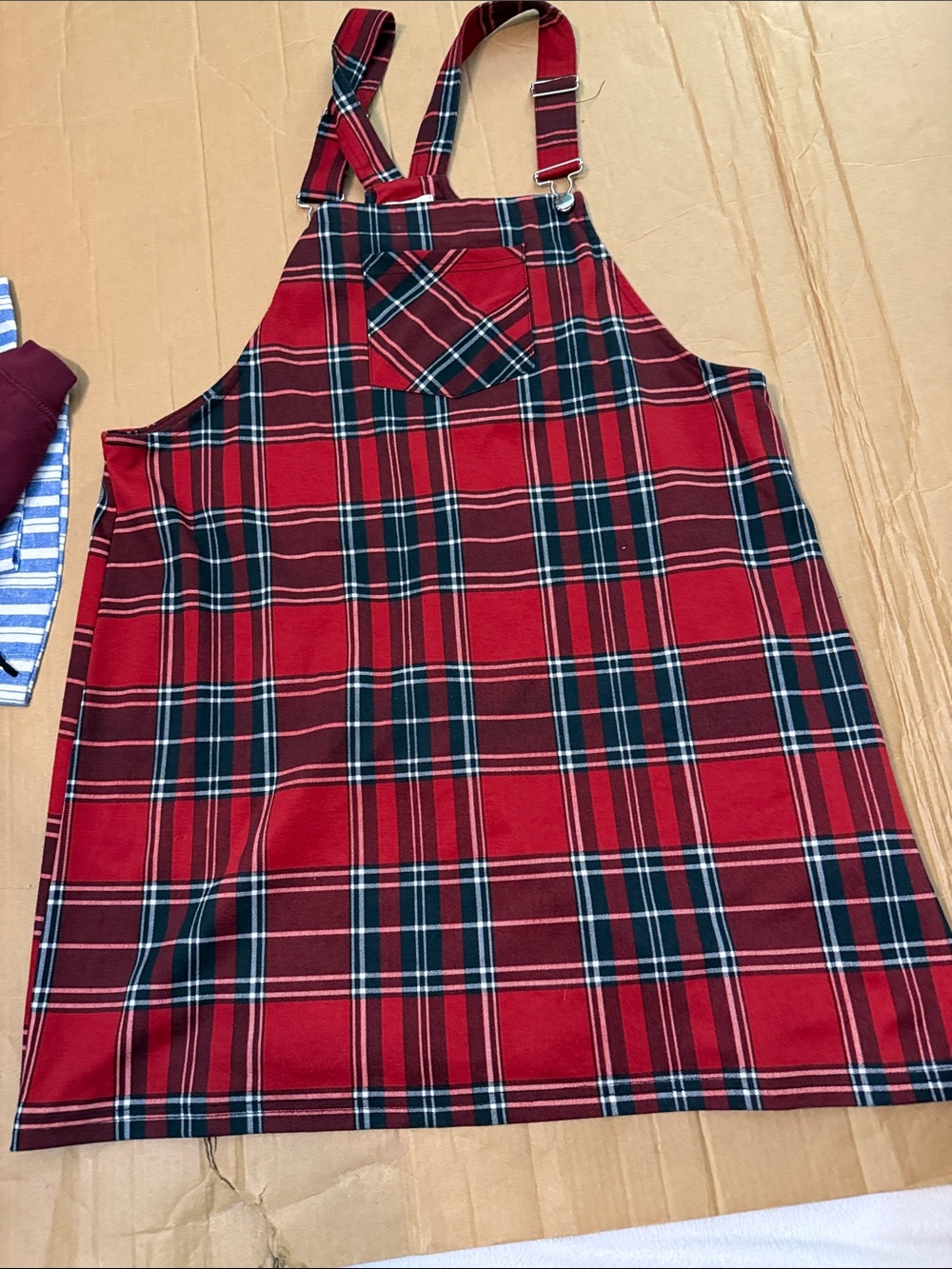 Red Plaid Sleeveless Men's Shirt with Adjustable Straps